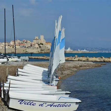 Tamanaco Beach Appartement *
